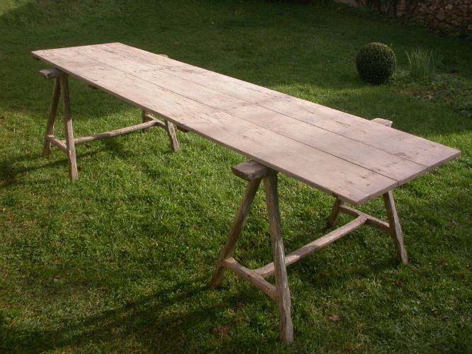 Ancienne table d'atelier